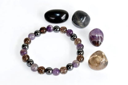 Capricorn Zodiac Crystal Kit with Bracelet | Astrology Gift Set for Capricorn (Dec 22–Jan 19) | Healing Crystals & Stones – Hematite, Smokey Quartz, Amethyst, Black Obsidian