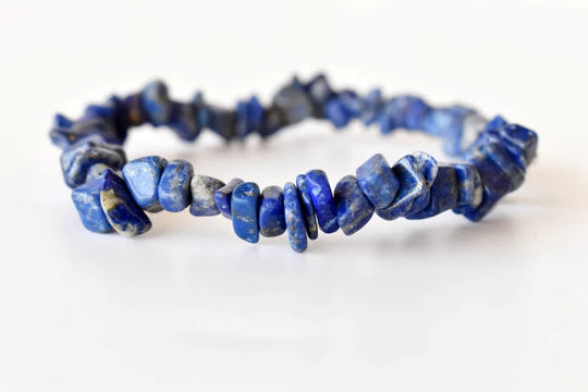 Lapis Lazuli Gemstone Chip Bracelet – Natural Healing Crystal for Truth, Communication & Inner Peace